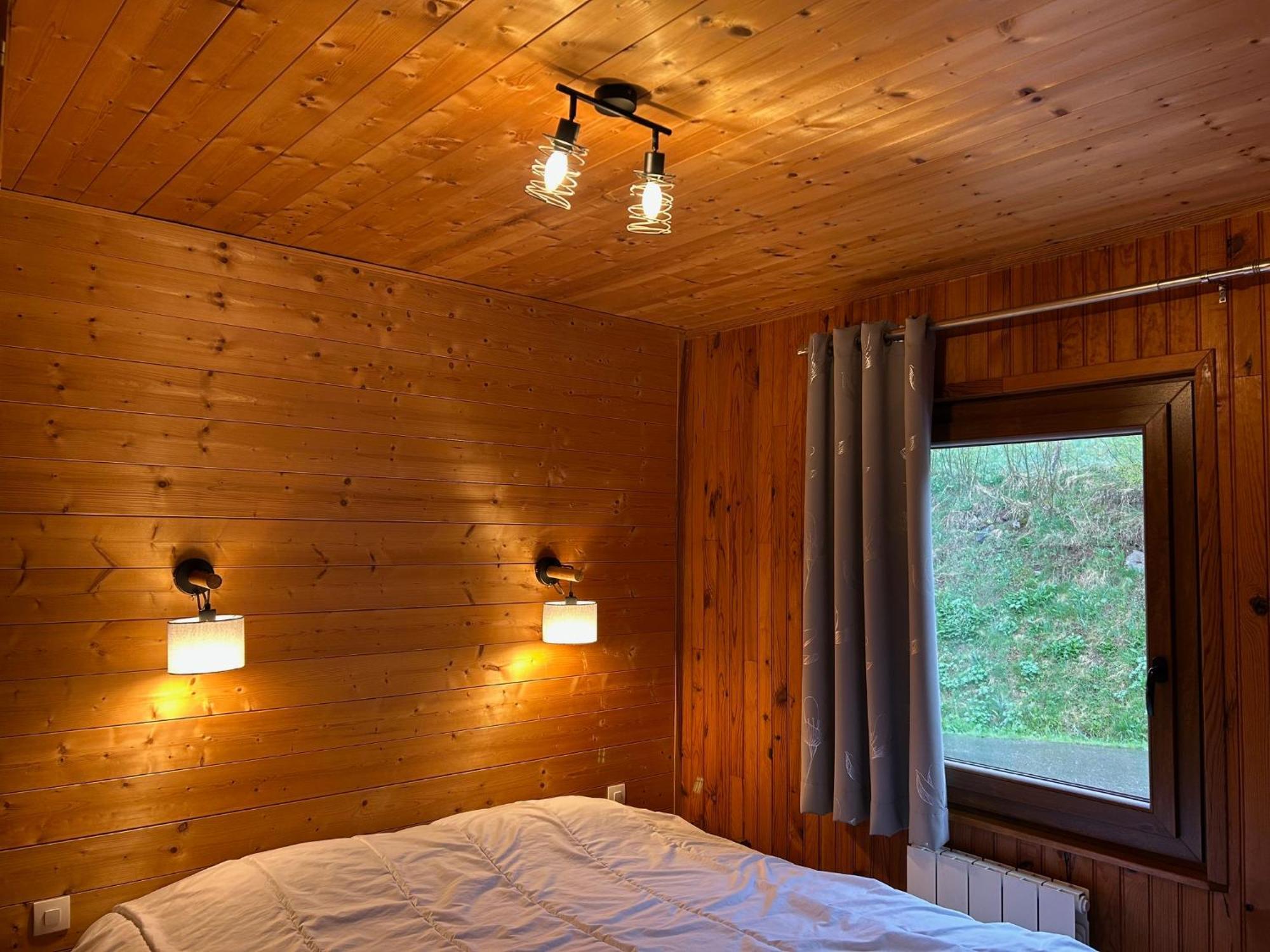 Chalet Les Bouleaux, La Montagne Des Lamas Ла-Бресс Экстерьер фото